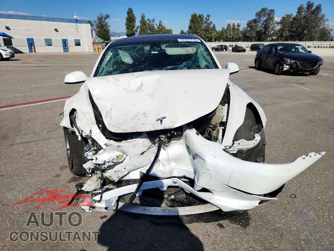 TESLA MODEL 3 2023 - 5YJ3E1EA5PF563076