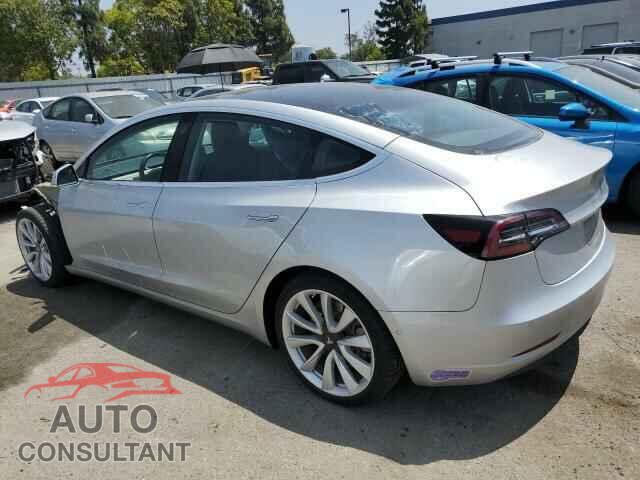 TESLA MODEL 3 2018 - 5YJ3E1EA2JF060967
