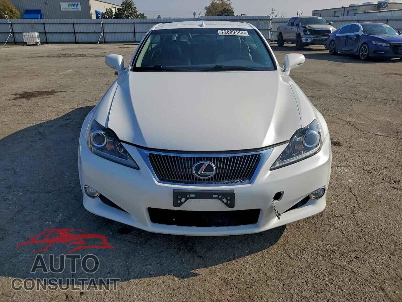 LEXUS IS 2015 - JTHFF2C29F2533333