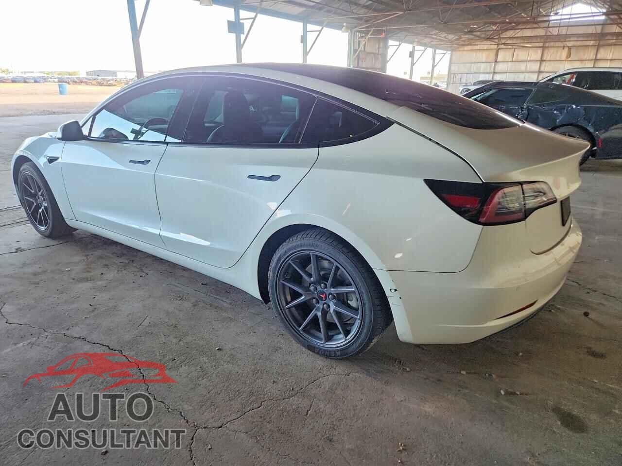 TESLA MODEL 3 2021 - 5YJ3E1EA4MF871853