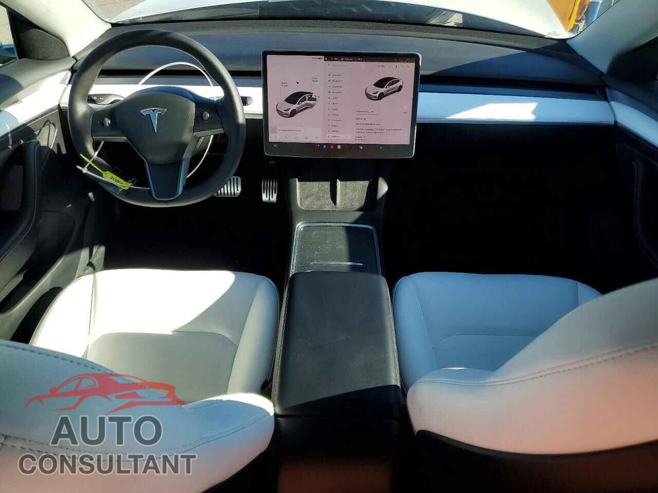 TESLA MODEL 3 2021 - 5YJ3E1EA8MF057074
