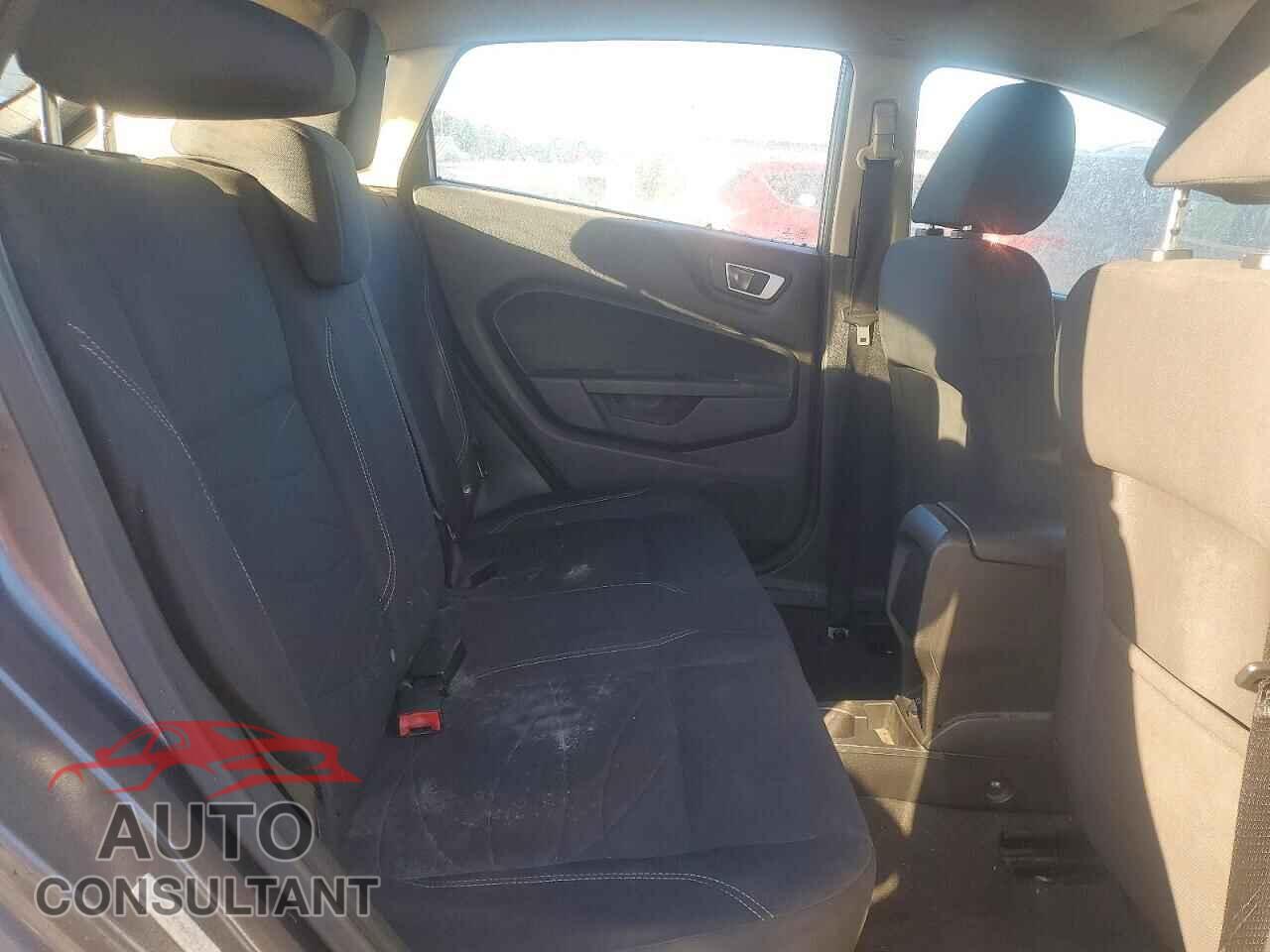 FORD FIESTA 2014 - 3FADP4EJ2EM121385