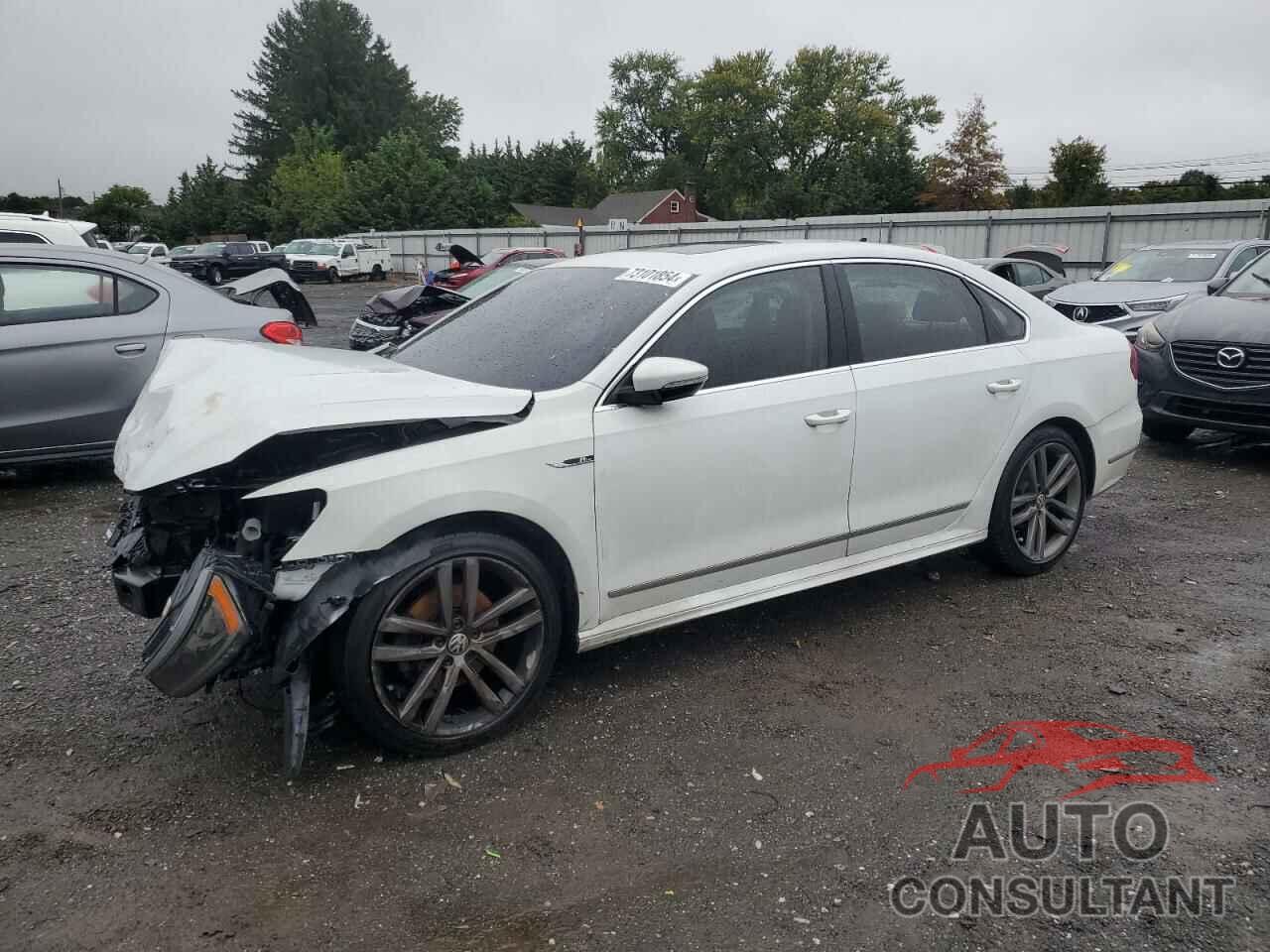 VOLKSWAGEN PASSAT 2019 - 1VWMA7A36KC009476