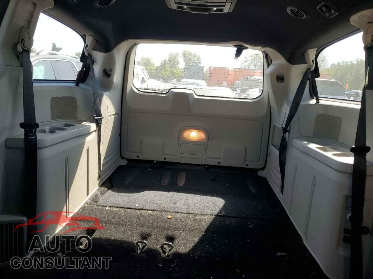 DODGE CARAVAN 2019 - 2C4RDGCG2KR669344