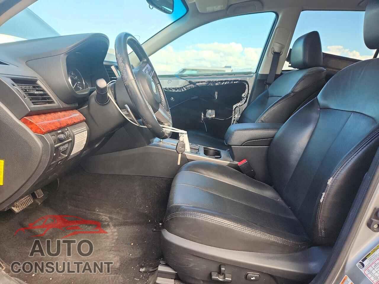 SUBARU OUTBACK 2011 - 4S4BRDLC8B2367033