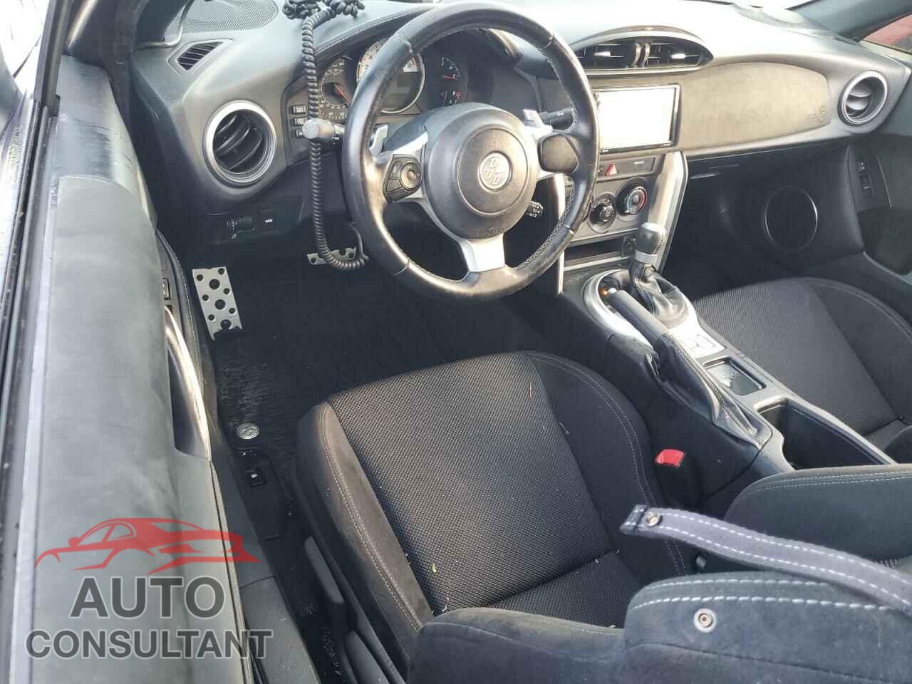 TOYOTA 86 2017 - JF1ZNAA15H8703473