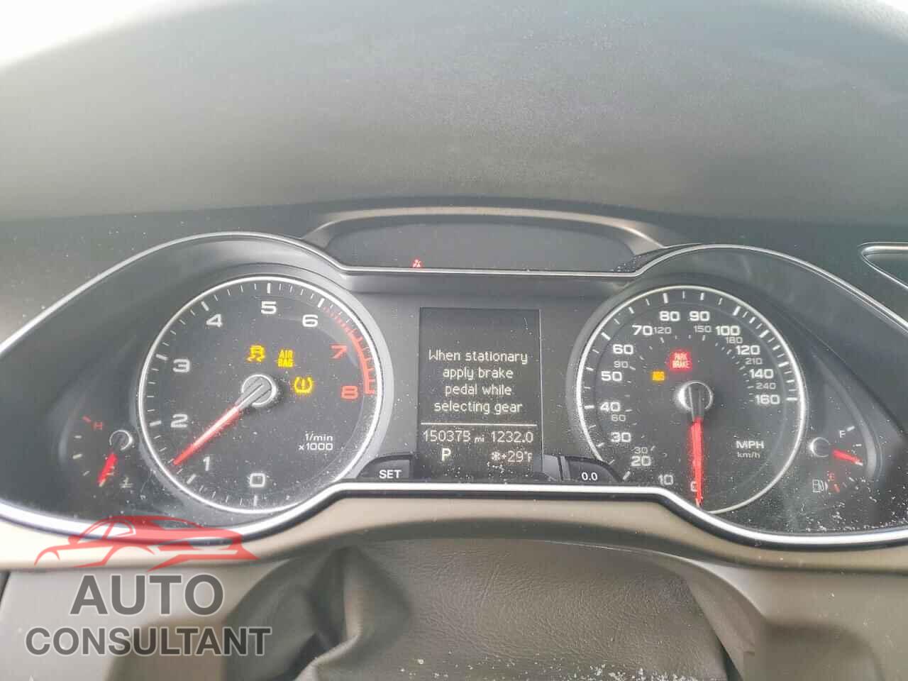 AUDI A4 2013 - WAUBFAFLXDA059018