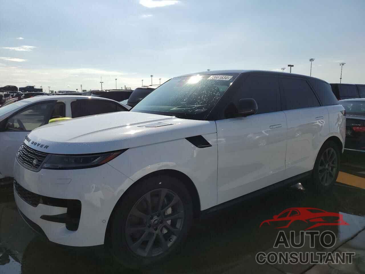 LAND ROVER RANGEROVER 2024 - SAL1P9EU6RA420362