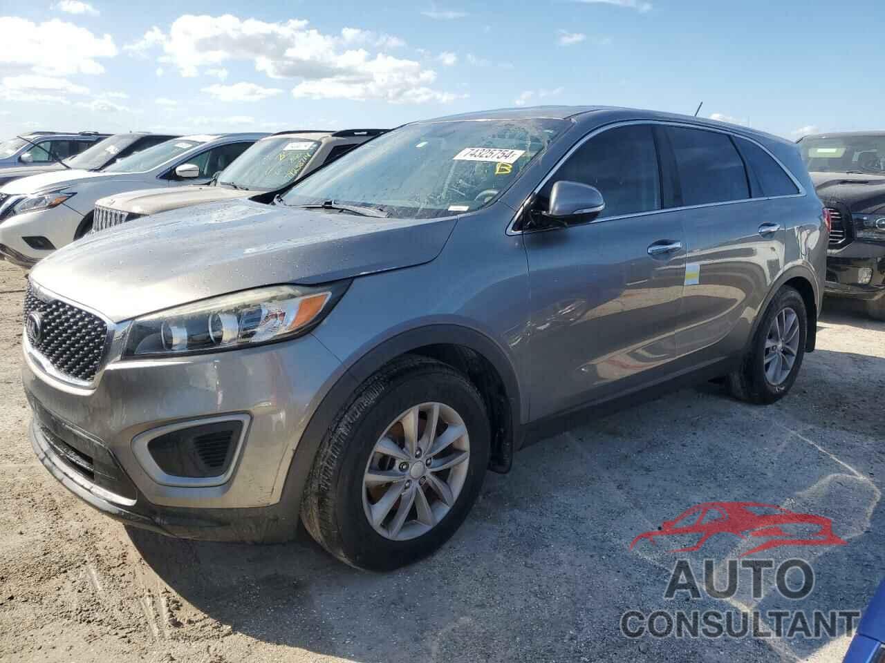 KIA SORENTO 2016 - 5XYPG4A36GG124739