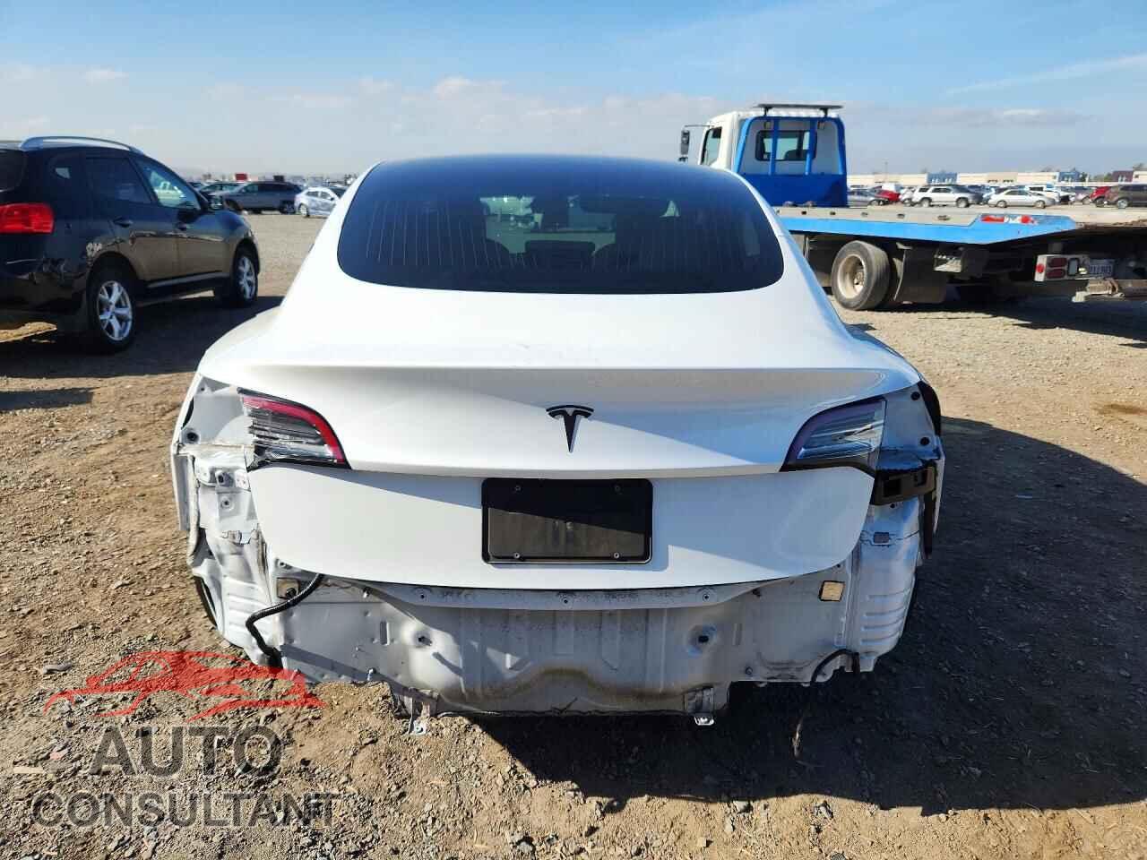 TESLA MODEL 3 2020 - 5YJ3E1EA1LF718135