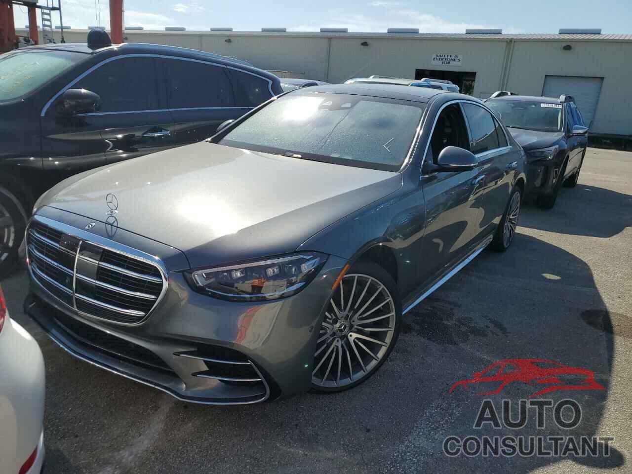 MERCEDES-BENZ S-CLASS 2022 - W1K6G7GB4NA107128