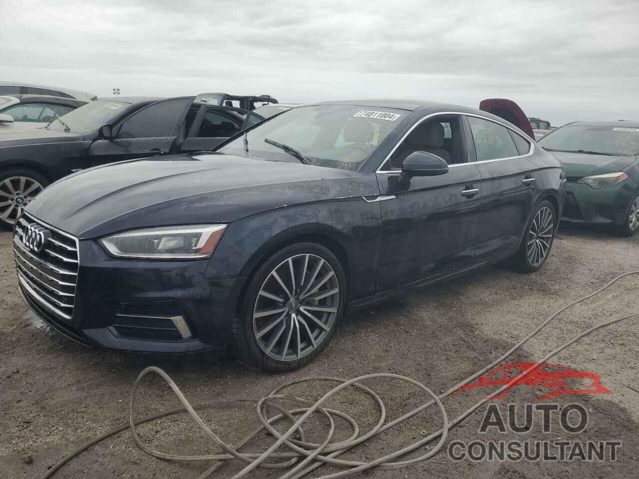 AUDI A5 2018 - WAUBNCF56JA041370