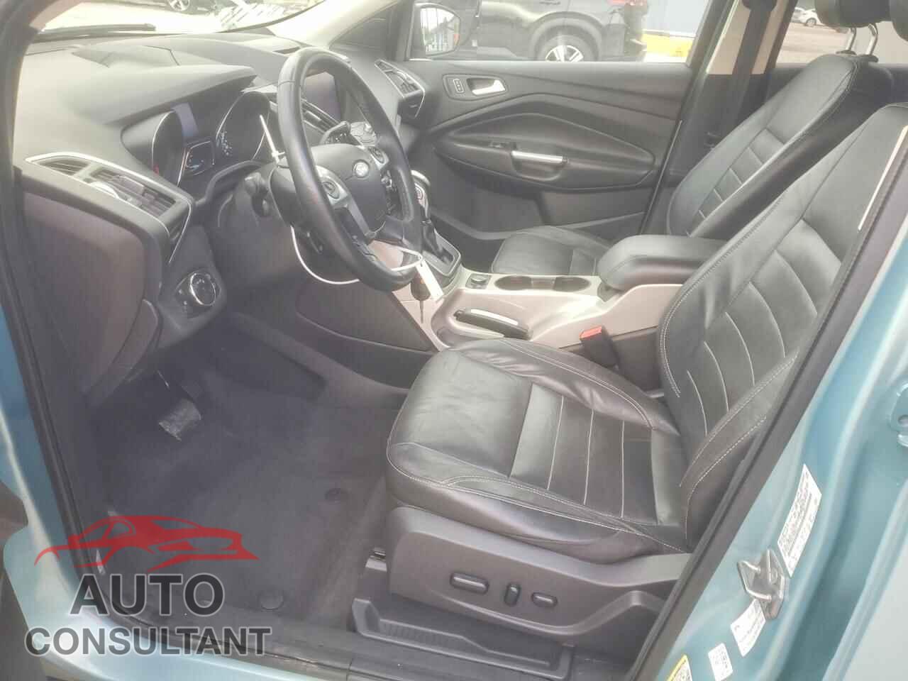FORD ESCAPE 2013 - 1FMCU0H96DUB68627