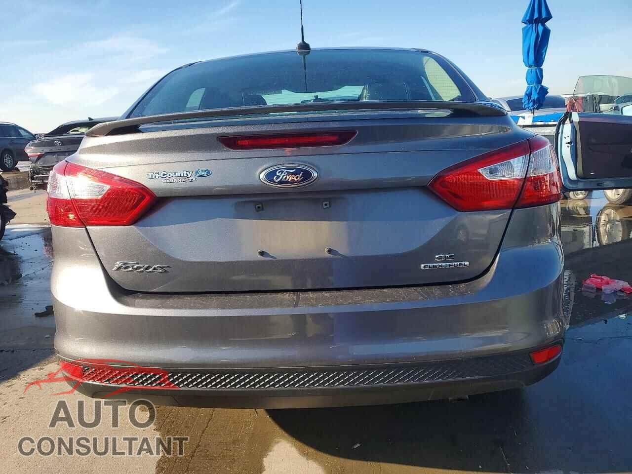 FORD FOCUS 2014 - 1FADP3F23EL236581