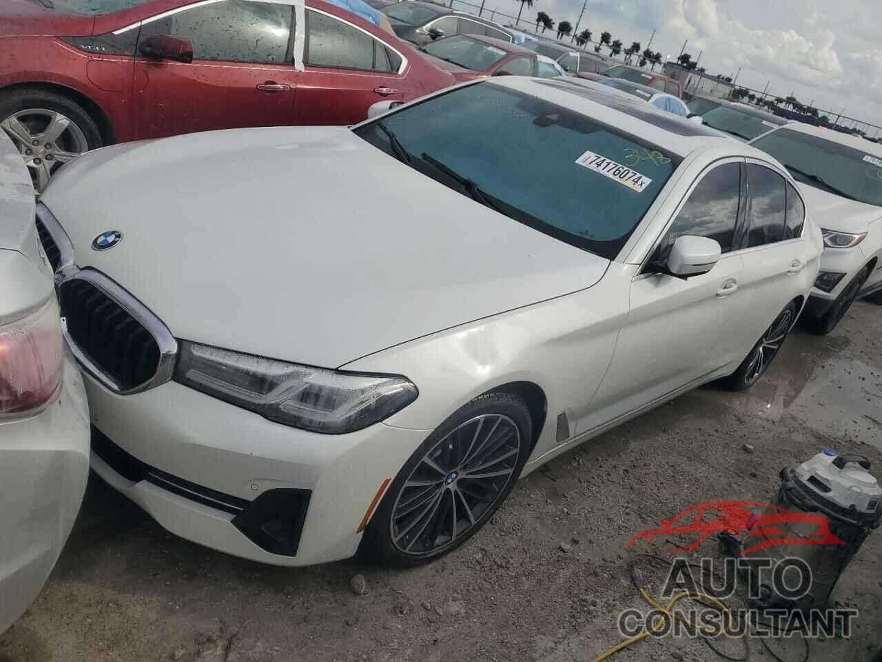 BMW 5 SERIES 2022 - WBA73BJ06NWX46440