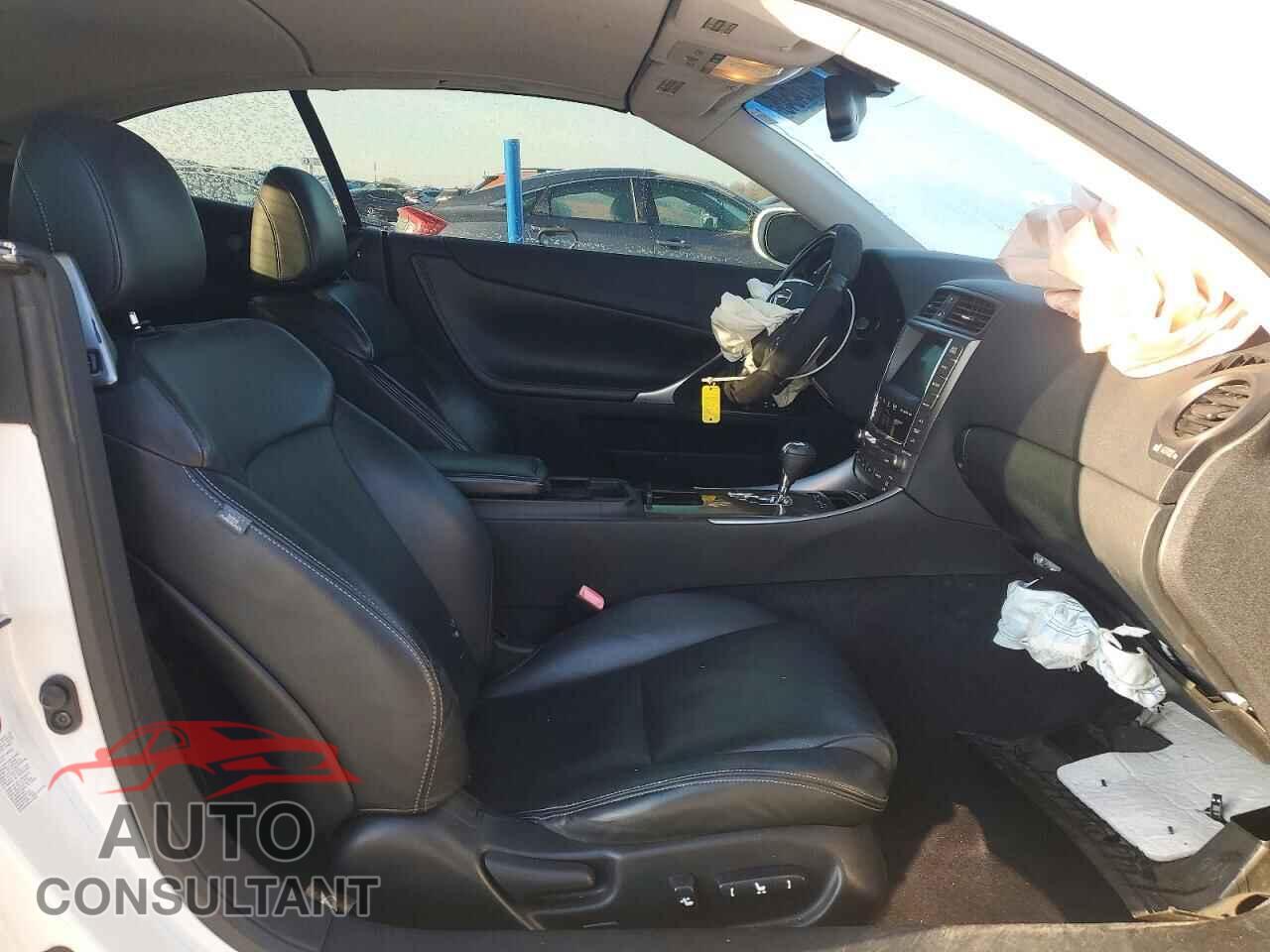 LEXUS IS 2010 - JTHFE2C24A2501353