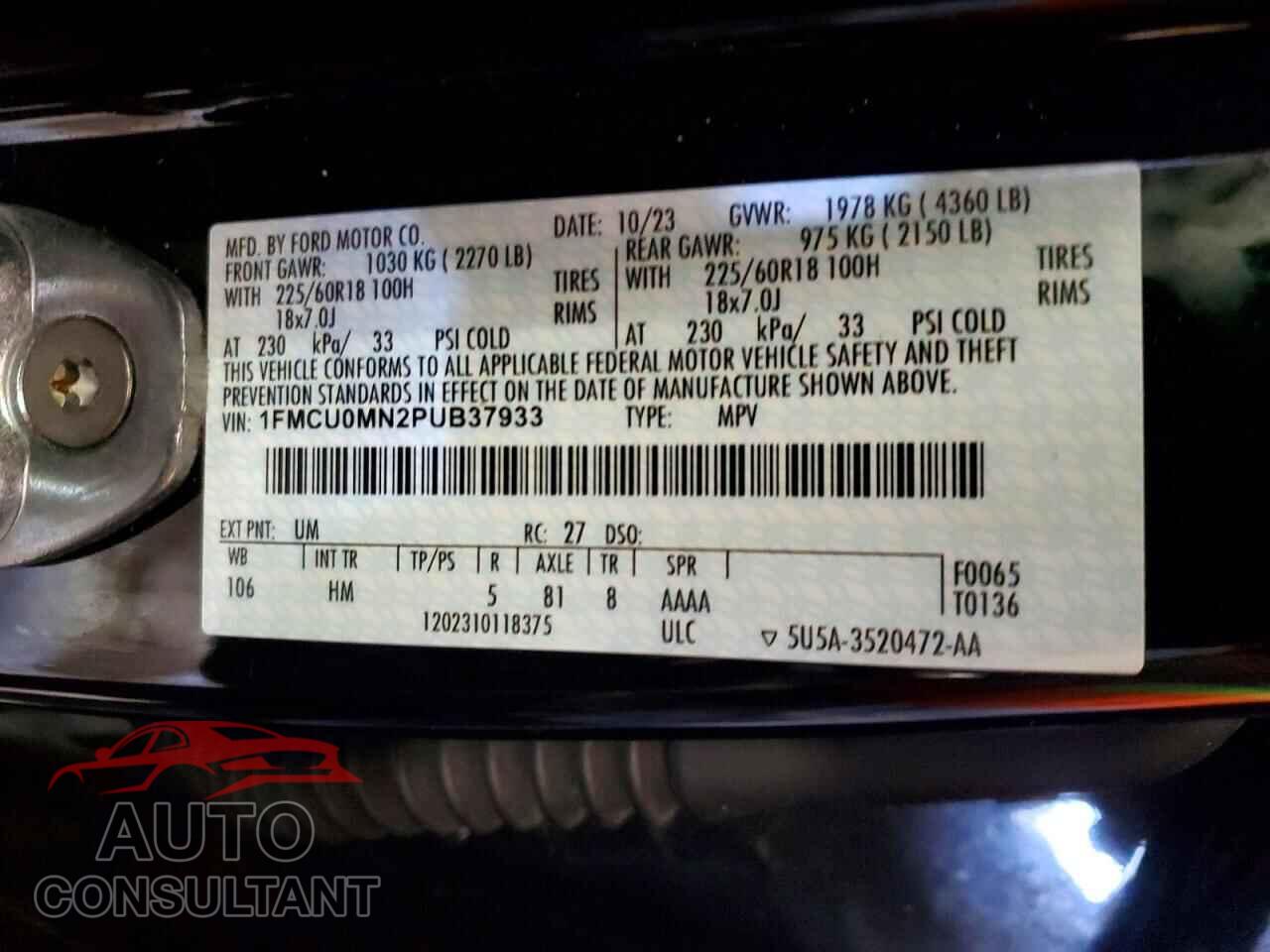 FORD ESCAPE ST 2023 - 1FMCU0MN2PUB37933