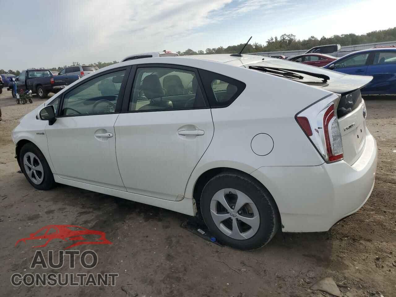 TOYOTA PRIUS 2015 - JTDKN3DU5F0418331