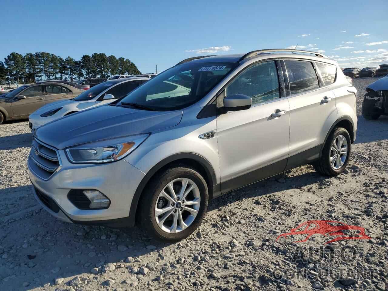 FORD ESCAPE 2018 - 1FMCU0GD3JUD13754
