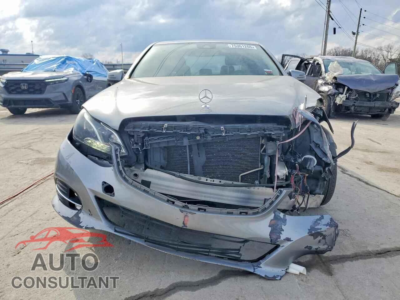 MERCEDES-BENZ E-CLASS 2015 - WDDHF8JB8FB165118