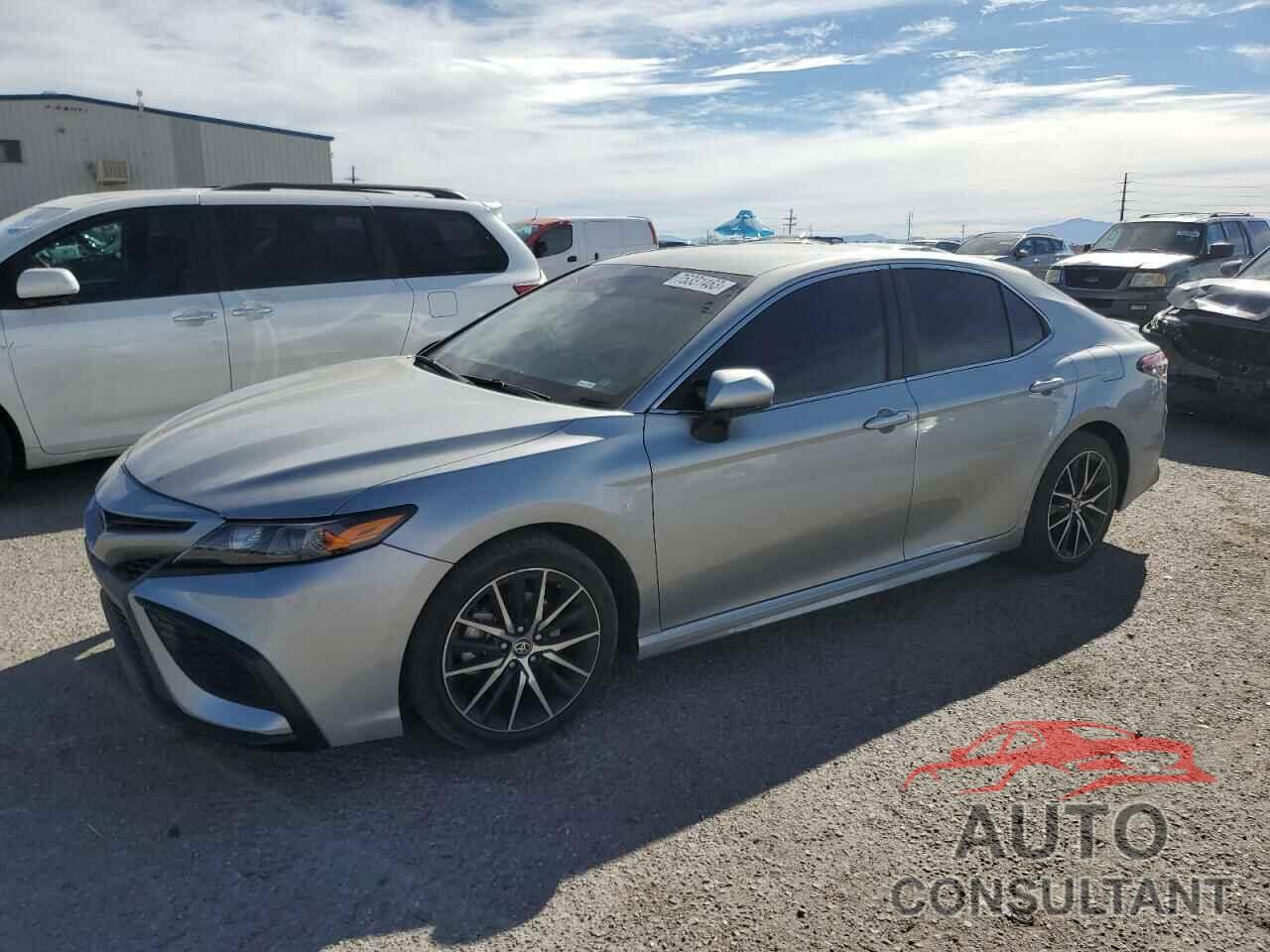 TOYOTA CAMRY 2021 - 4T1G11AK1MU436870