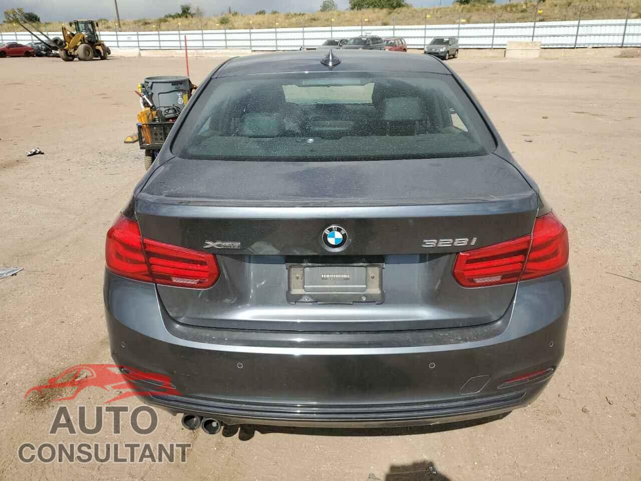 BMW 3 SERIES 2016 - WBA8E3G57GNU02874