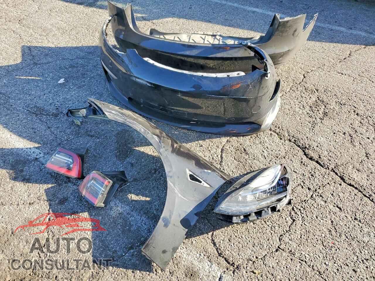 TESLA MODEL 3 2018 - 5YJ3E1EB3JF070660