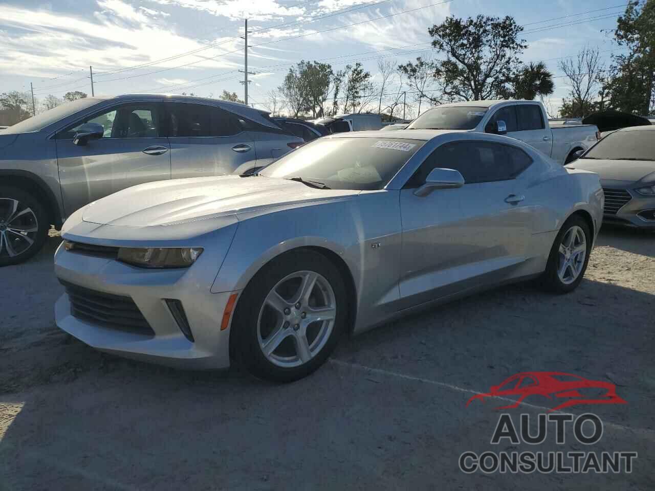 CHEVROLET CAMARO 2018 - 1G1FB1RX9J0190885