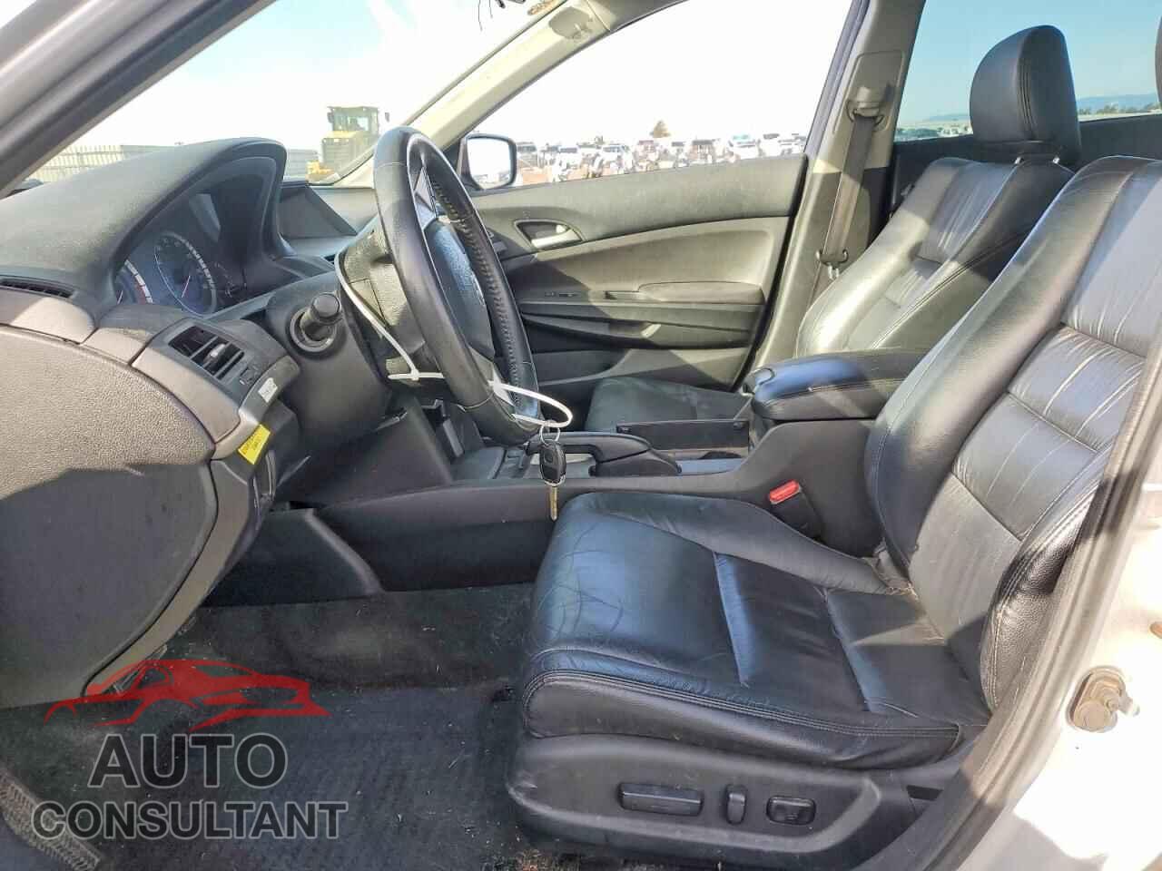 HONDA ACCORD 2012 - 1HGCP2F64CA212626