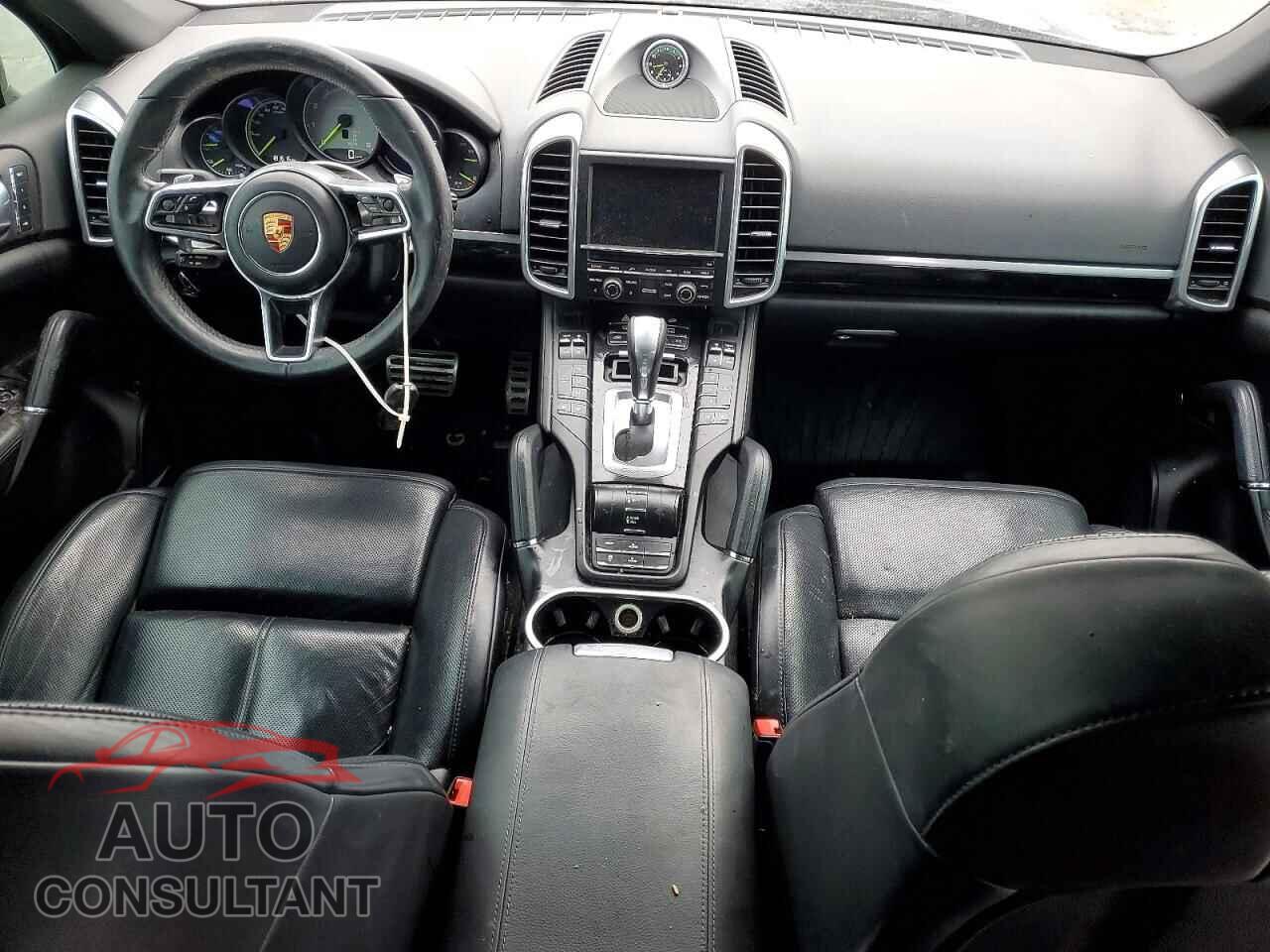 PORSCHE CAYENNE 2015 - WP1AE2A21FLA54057