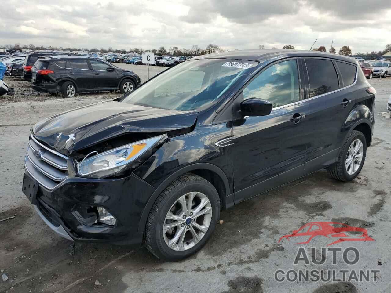 FORD ESCAPE 2017 - 1FMCU0GD2HUE92640