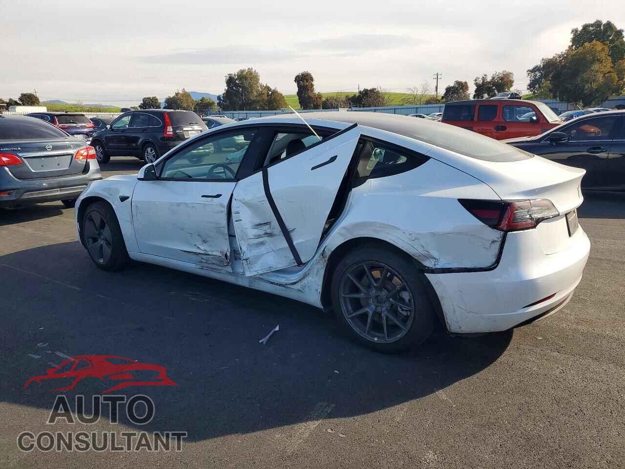 TESLA MODEL 3 2023 - 5YJ3E1EA6PF403207