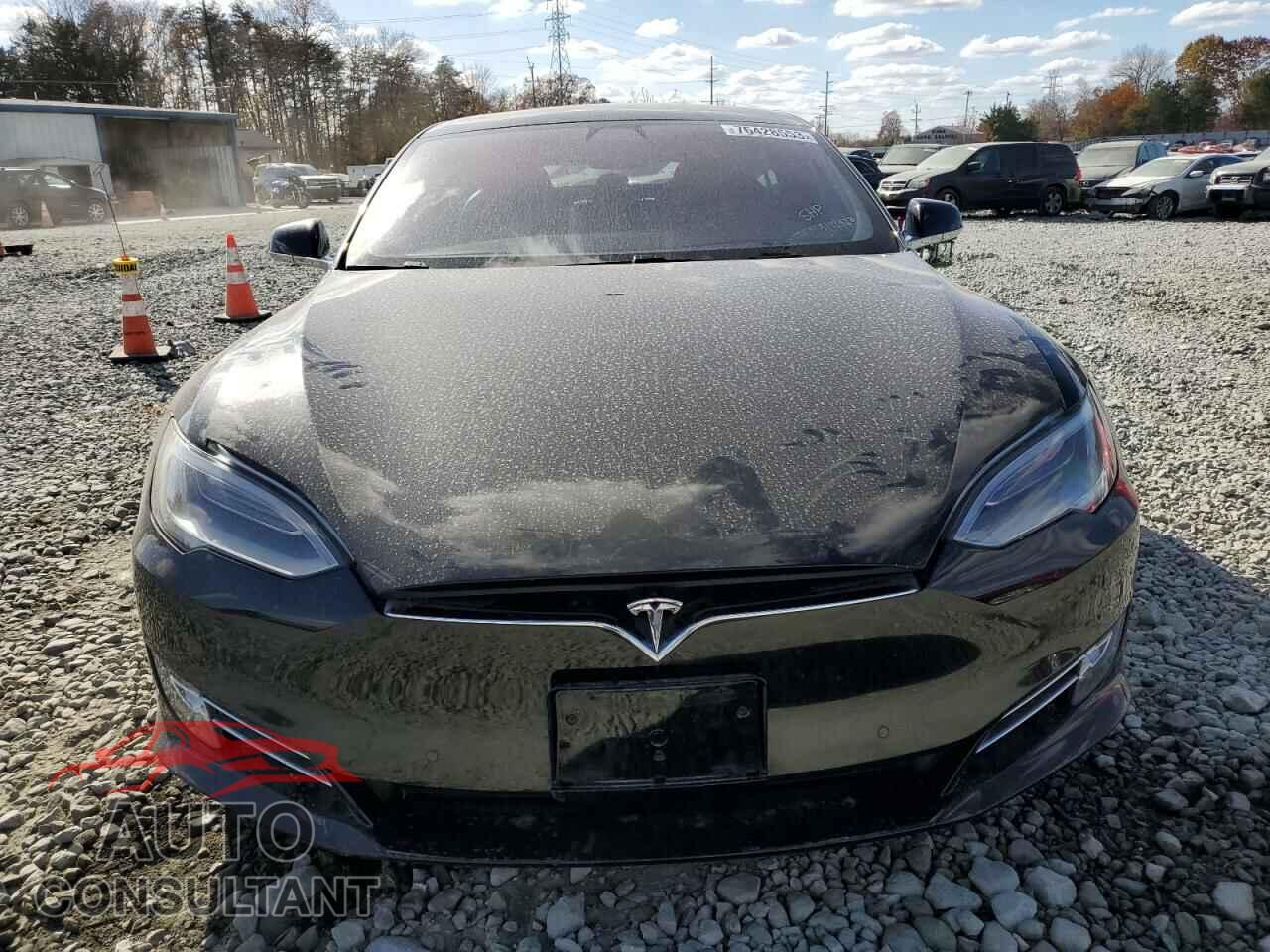 TESLA MODEL S 2020 - 5YJSA1E24LF413566