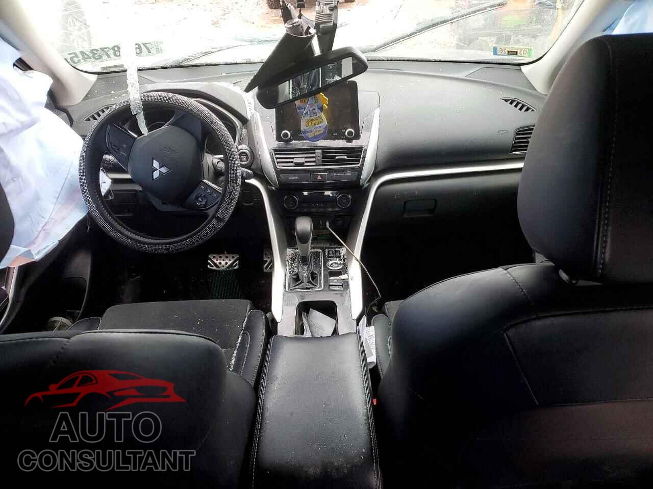 MITSUBISHI ECLIPSE 2023 - JA4ATWAA0PZ049477