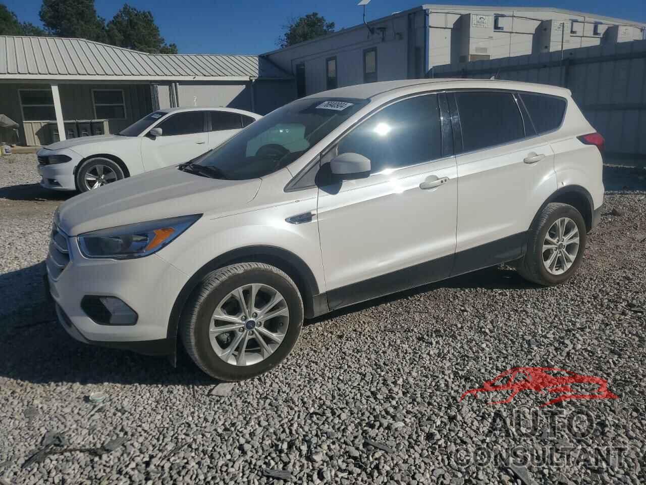 FORD ESCAPE 2019 - 1FMCU0GD7KUB01456