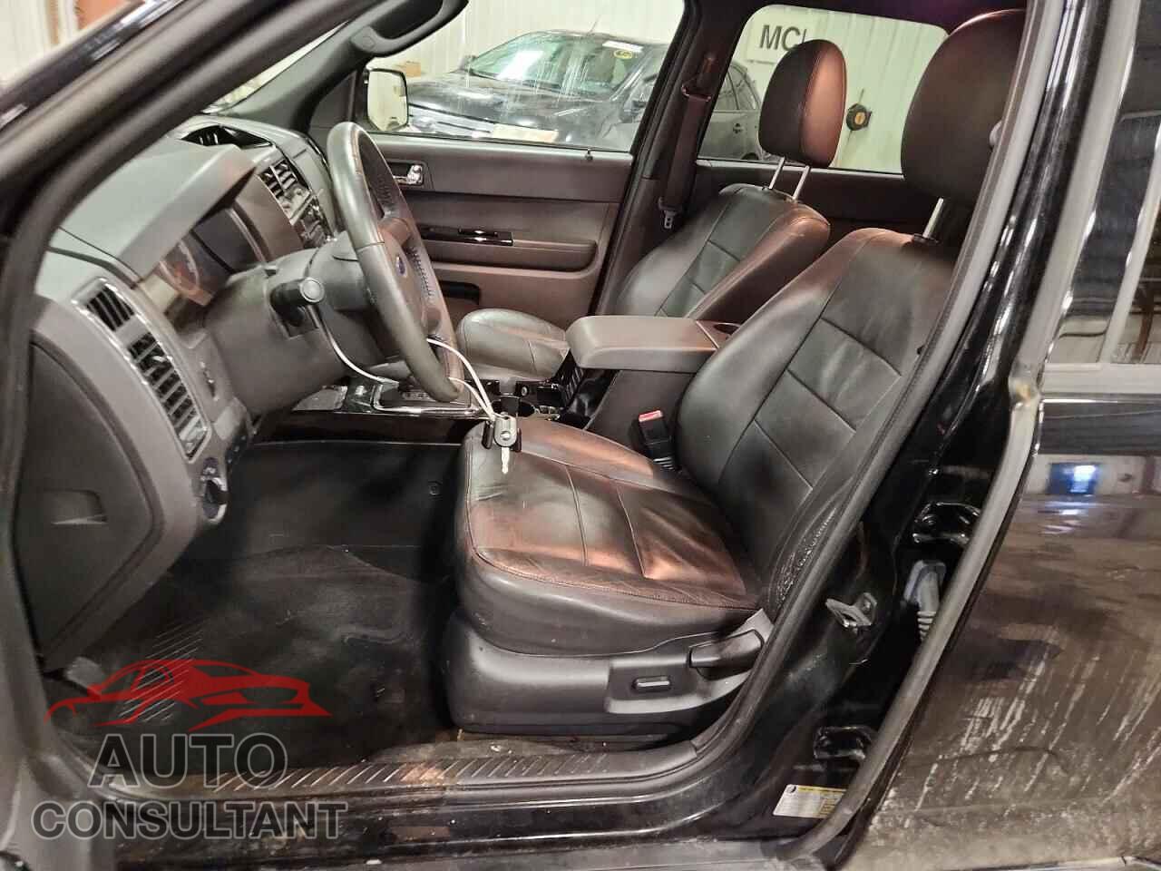 FORD ESCAPE 2010 - 1FMCU0EG2AKA70706
