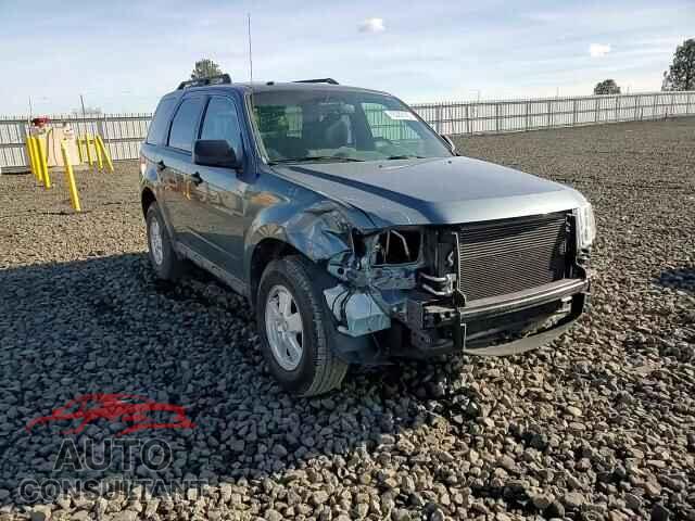 FORD ESCAPE 2011 - 1FMCU9DG0BKA93067