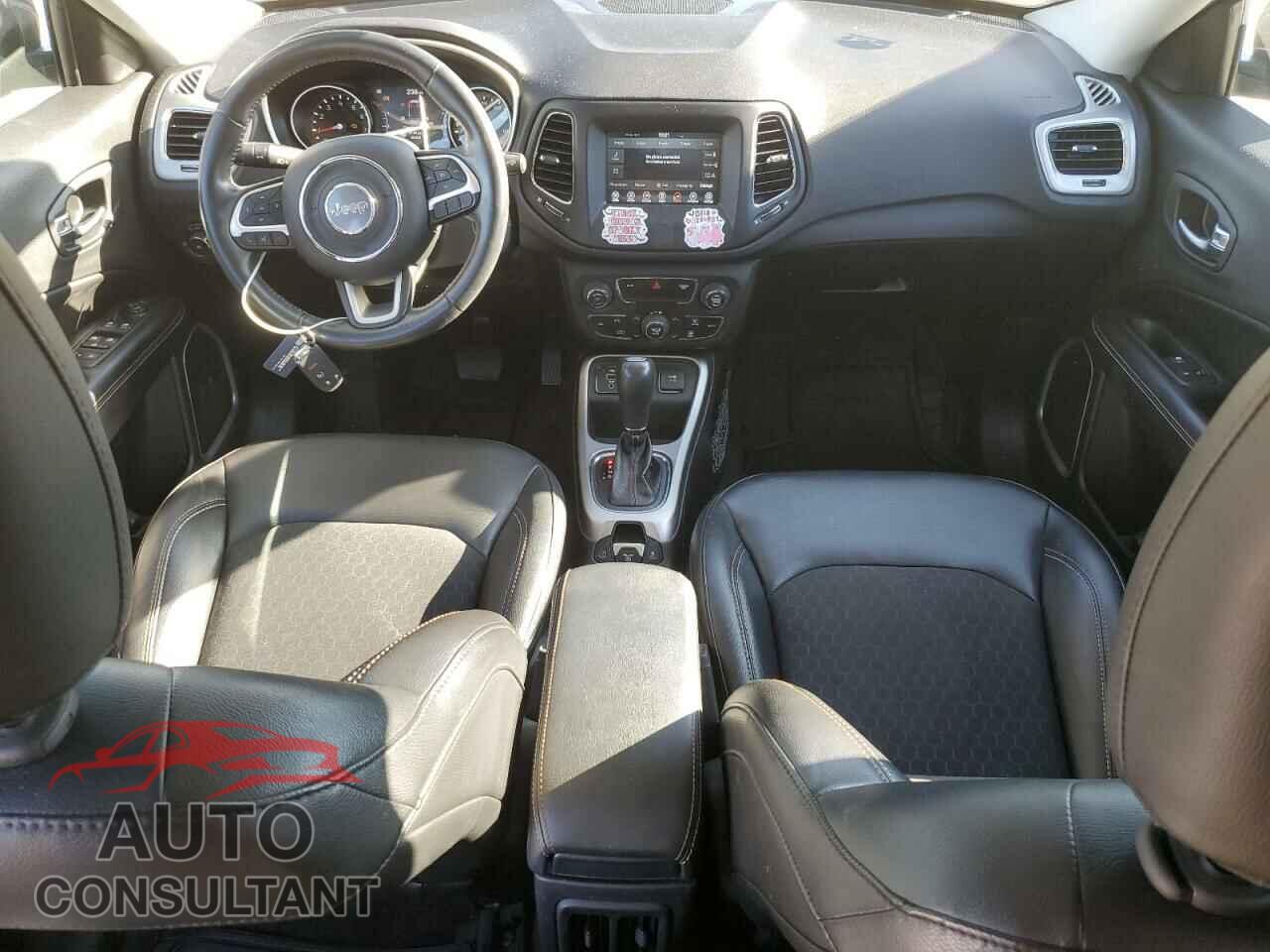 JEEP COMPASS 2018 - 3C4NJCBB5JT308787