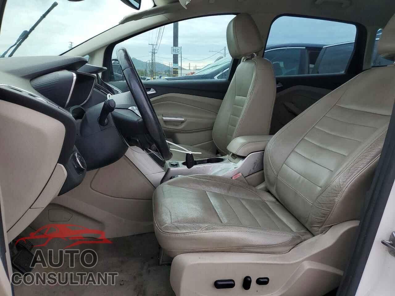 FORD CMAX 2013 - 1FADP5BU3DL506846