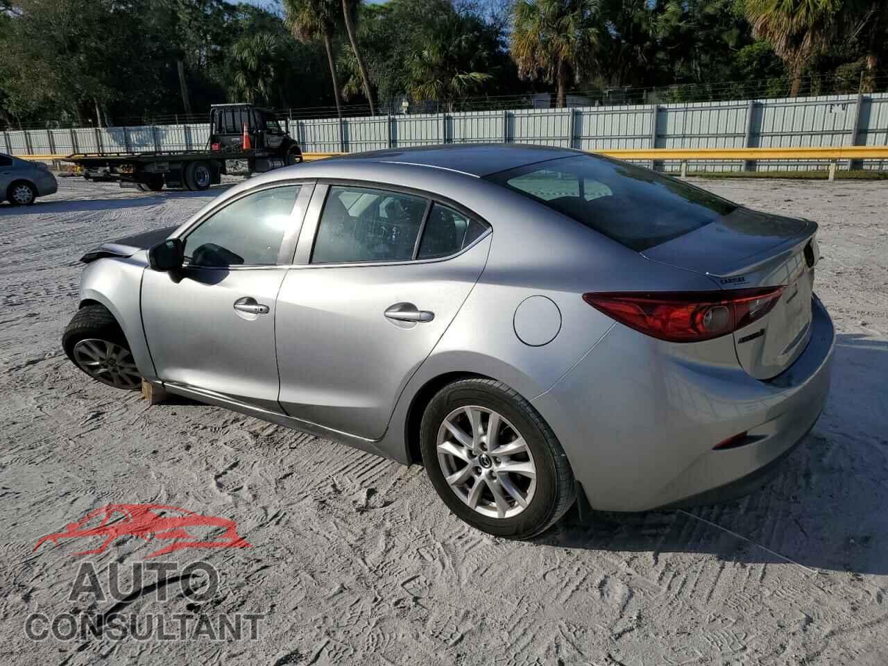 MAZDA 3 2015 - 3MZBM1V7XFM197786