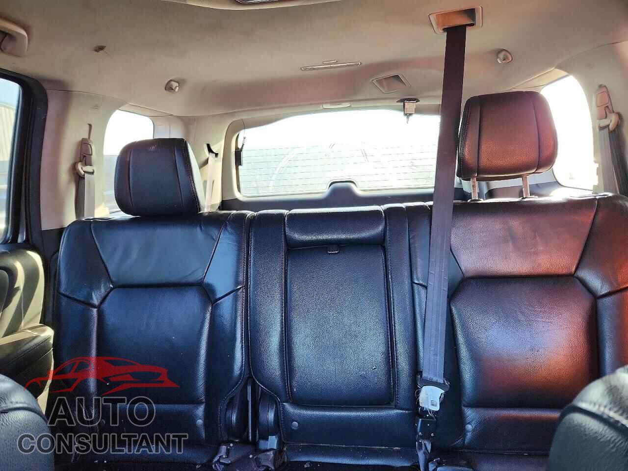 HONDA PILOT 2012 - 5FNYF4H62CB046596