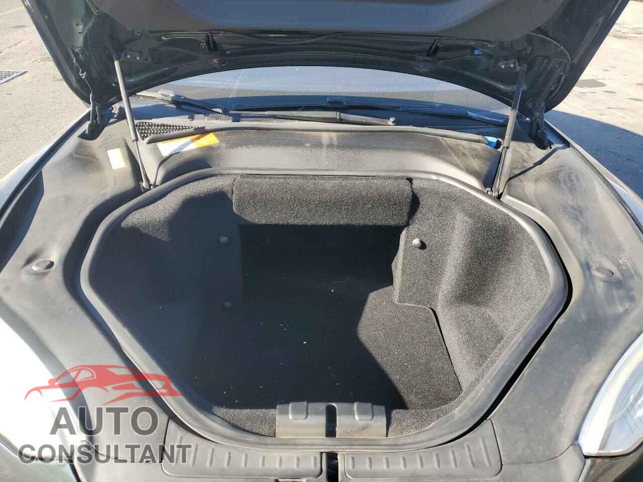 TESLA MODEL S 2014 - 5YJSA1S1XEFP41041