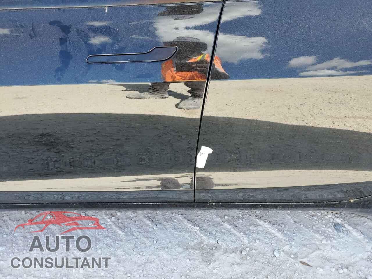 TESLA MODEL 3 2021 - 5YJ3E1EC2MF856219