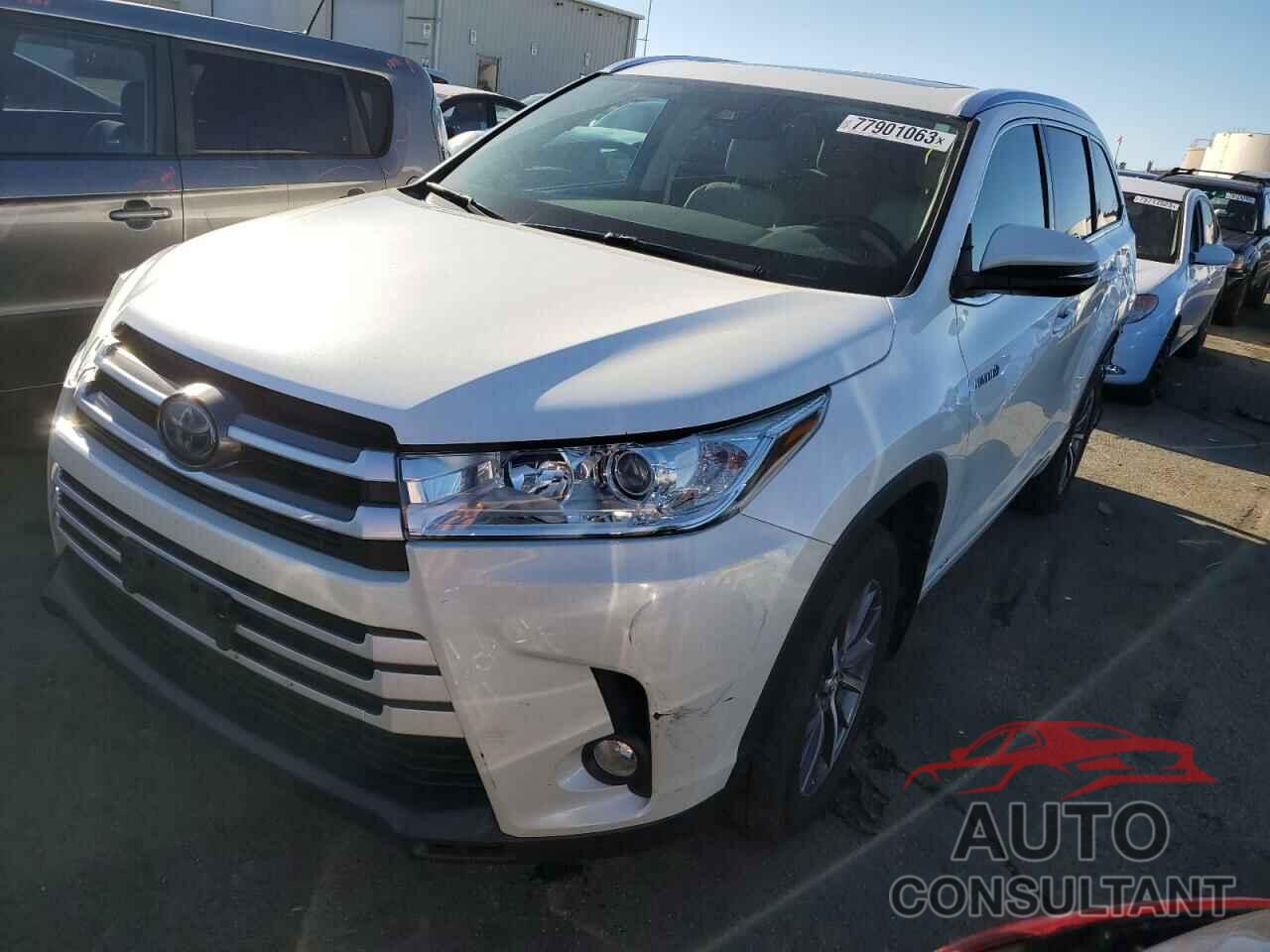 TOYOTA HIGHLANDER 2017 - 5TDJGRFHXHS021013