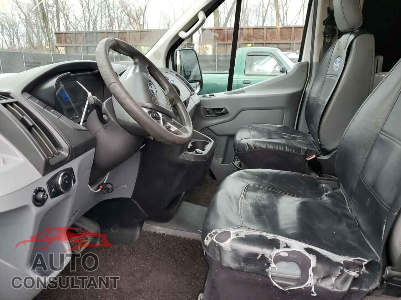 FORD TRANSIT 2017 - 1FTYR2CM6HKA26637