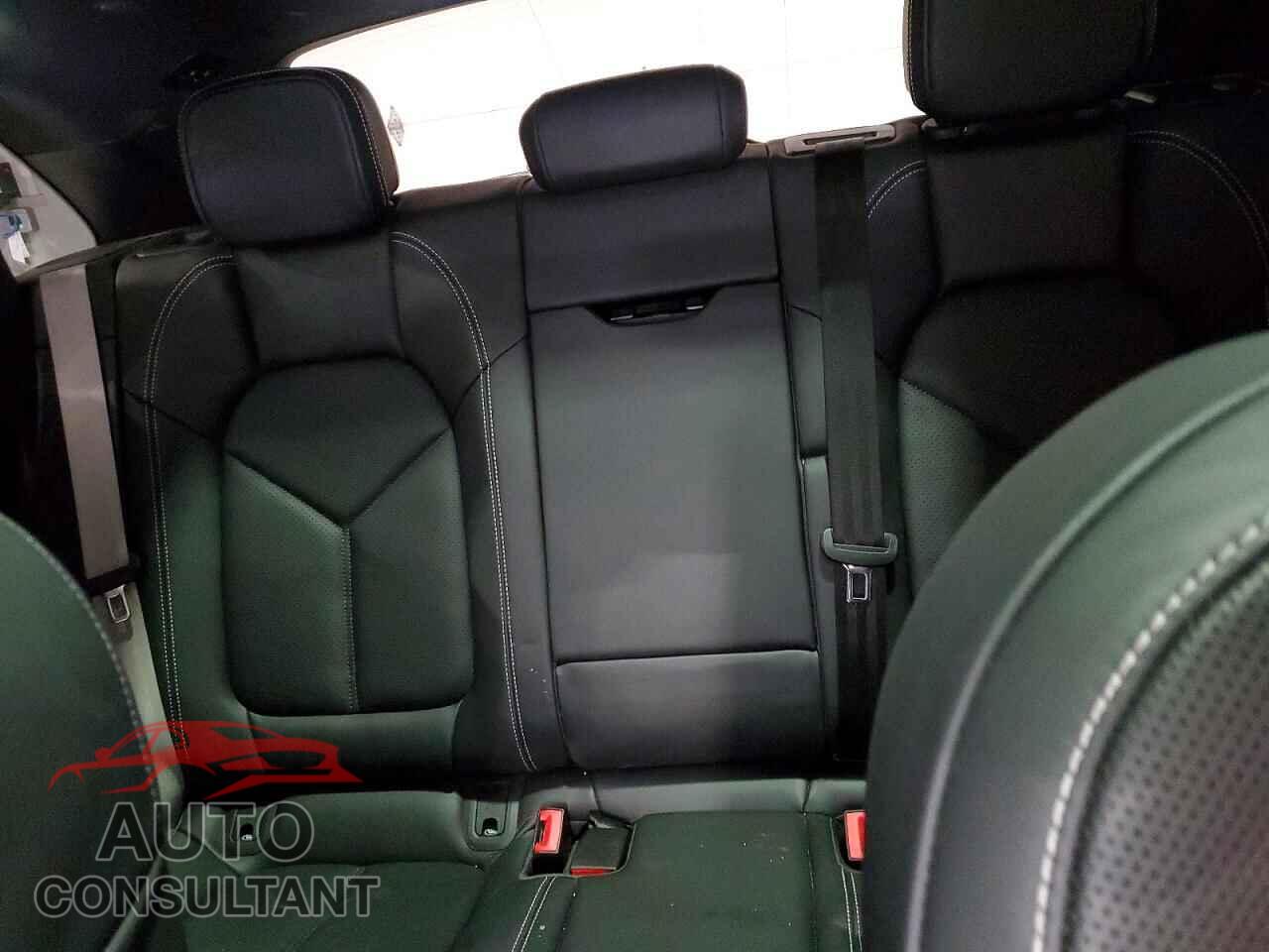 PORSCHE MACAN 2022 - WP1AA2A52NLB06218