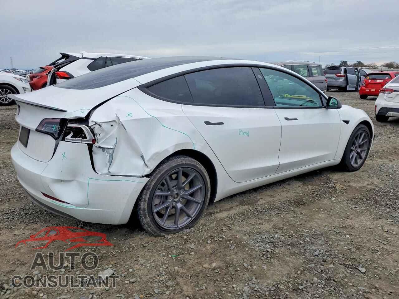 TESLA MODEL 3 2021 - 5YJ3E1EB3MF097202