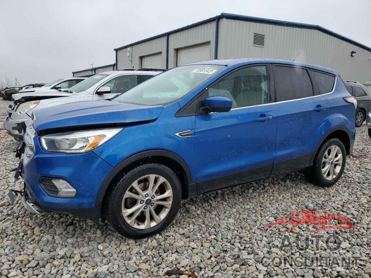 FORD ESCAPE 2017 - 1FMCU0GD4HUC61965
