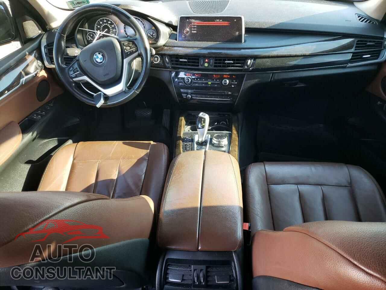 BMW X5 2014 - 5UXKR0C52E0H17031