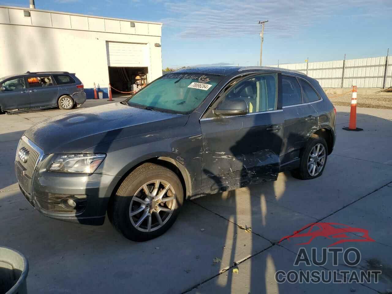 AUDI Q5 2011 - WA1LFAFPXBA031964